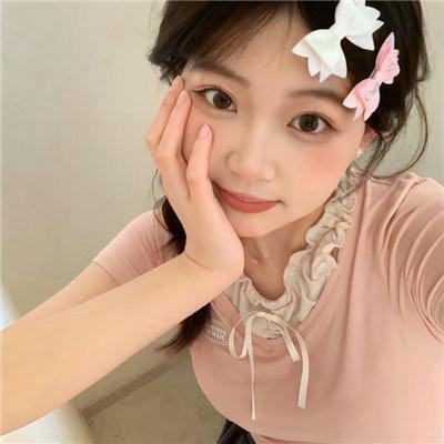 小雁与吴爱丽